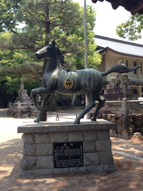 藤森神社　馬